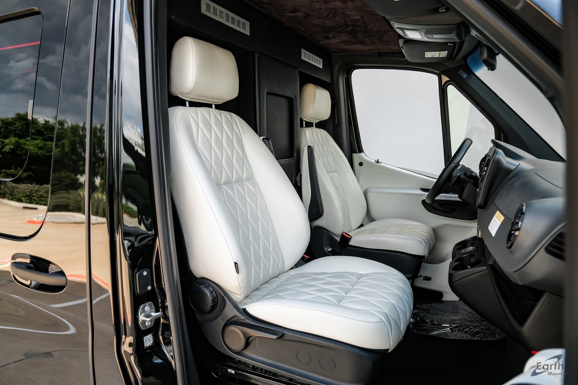 Used 2022 Mercedes-Benz Sprinter 2500 image 40