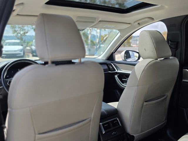 Certified 2024 MAZDA CX-90 Plug-In Hybrid w/ Preferred image 20