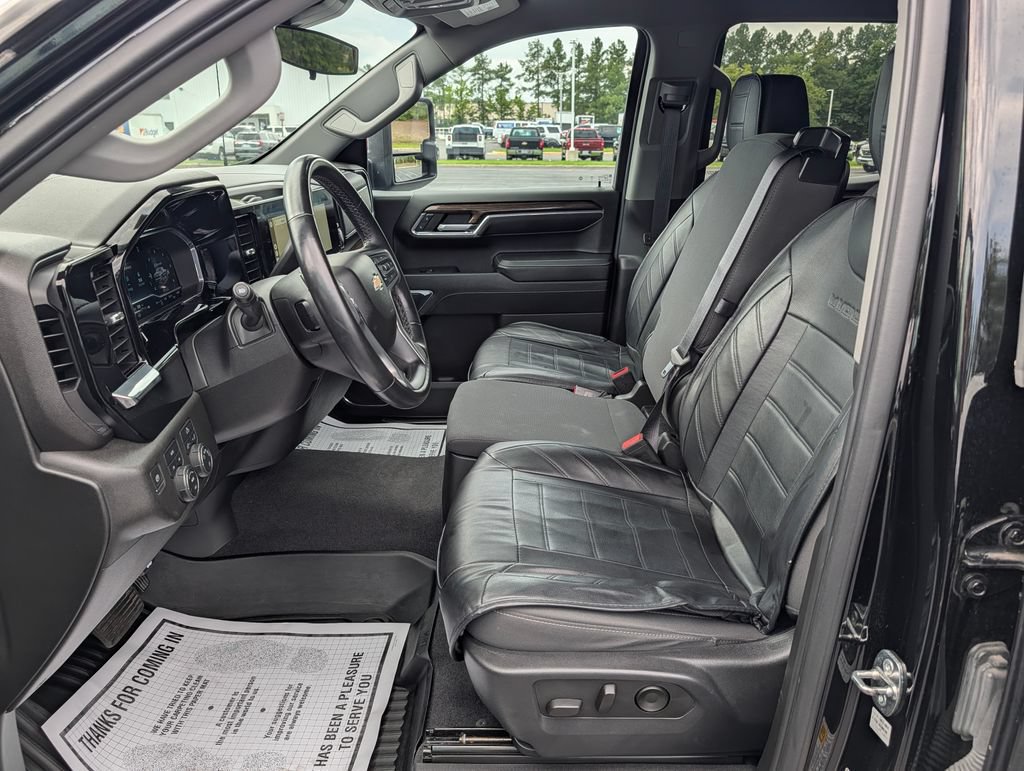 Used 2023 Chevrolet Silverado 1500 LT w/ Protection Package AWD/4WD image 20