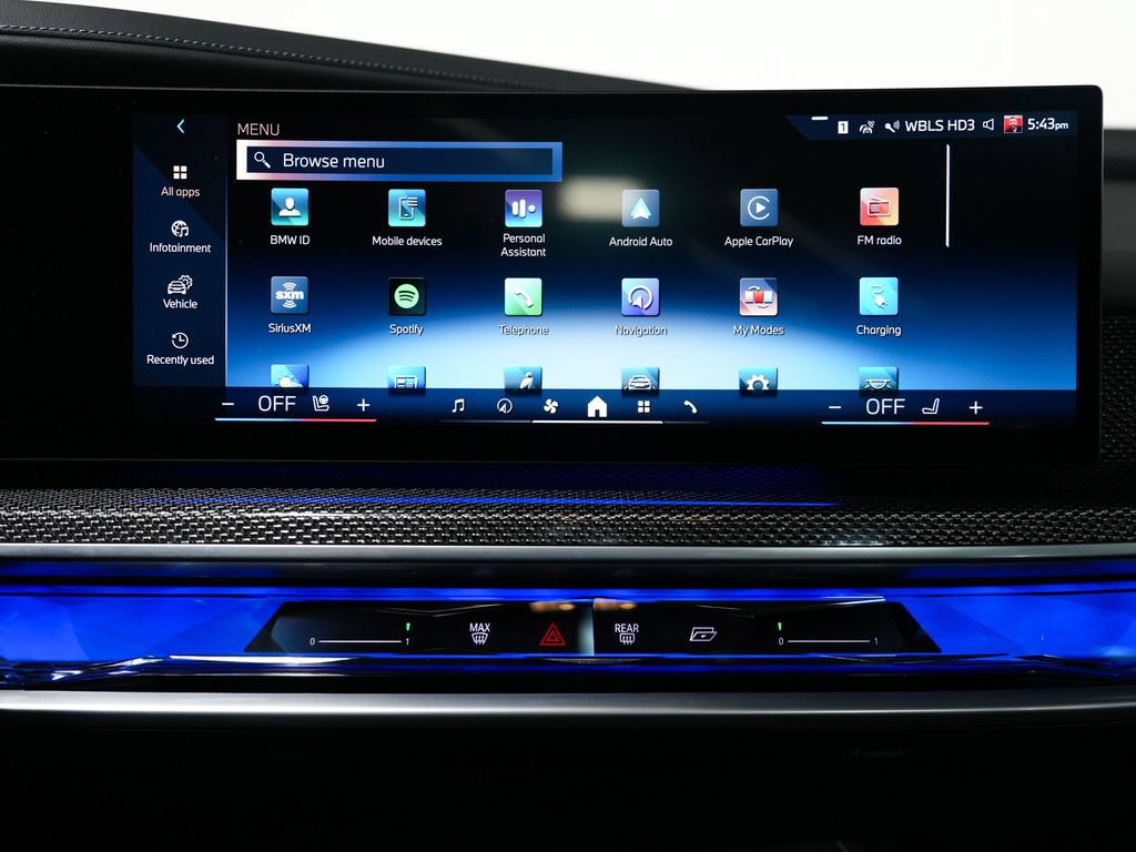 Used 2023 BMW i7 xDrive60 AWD/4WD image 21