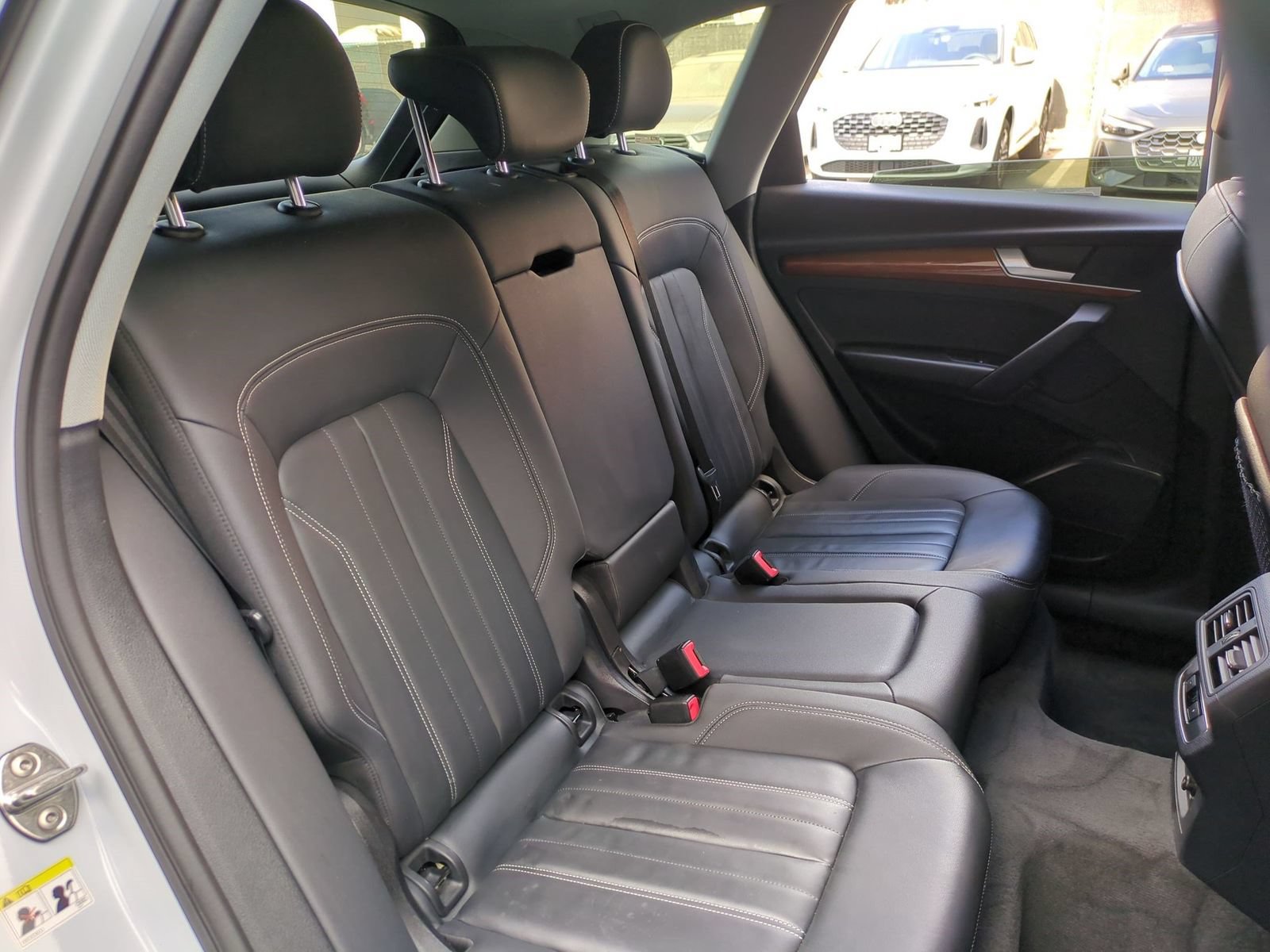 Used 2023 Audi Q5 Premium w/ Convenience Package AWD/4WD image 29