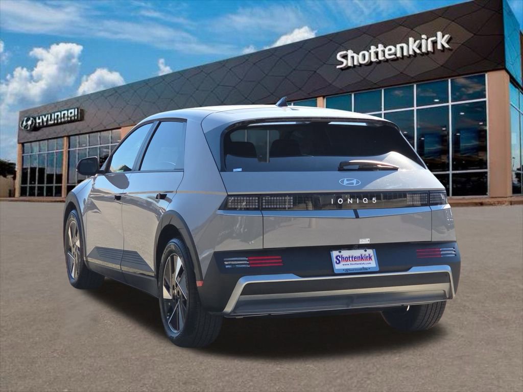 New 2026 Hyundai Ioniq 5 SE RWD image 8