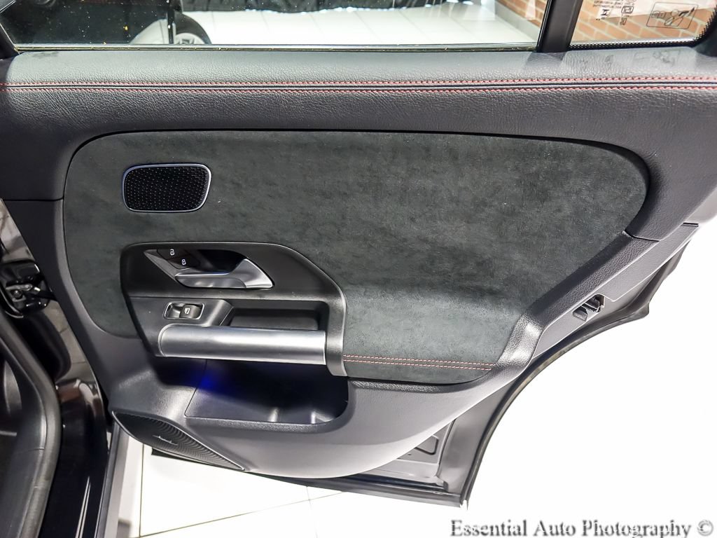 Used 2024 Mercedes-Benz GLA 35 AMG 4MATIC image 28