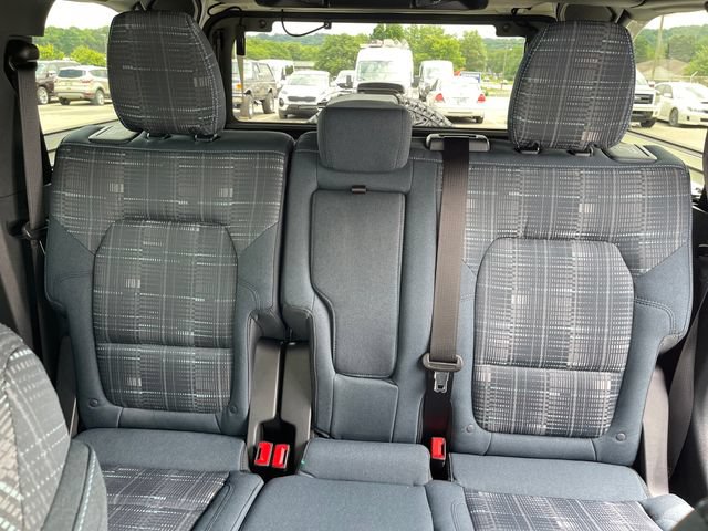 Used 2026 Ford Bronco Heritage Edition AWD/4WD image 28