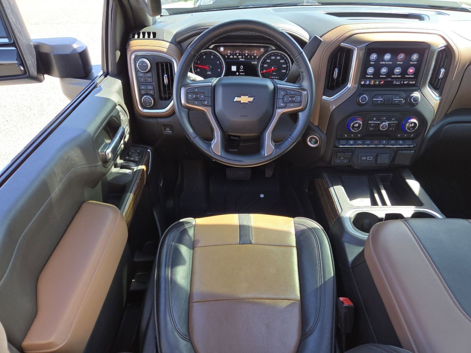 Used 2023 Chevrolet Silverado 2500 High Country image 34