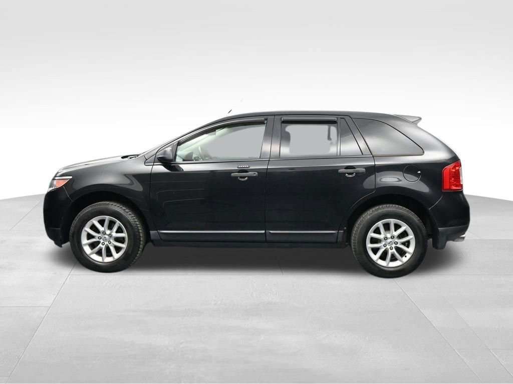 Used 2013 Ford Edge SE FWD image 2