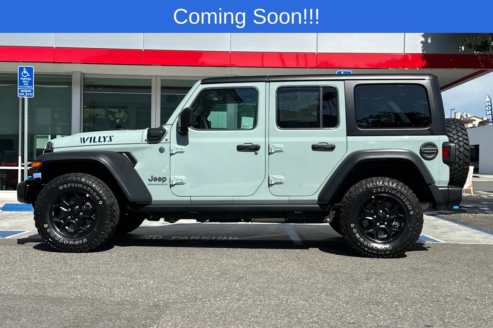 Used 2023 Jeep Wrangler Unlimited w/ Convenience Group image 7
