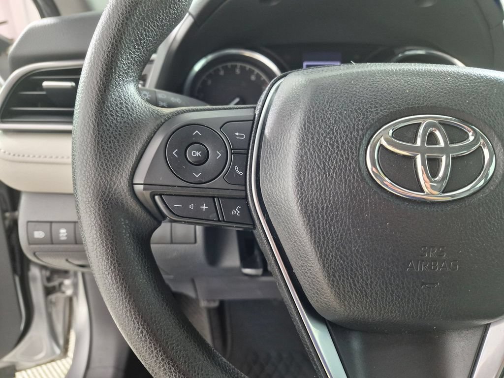 Used 2019 Toyota Camry LE w/ Convenience Package FWD image 14