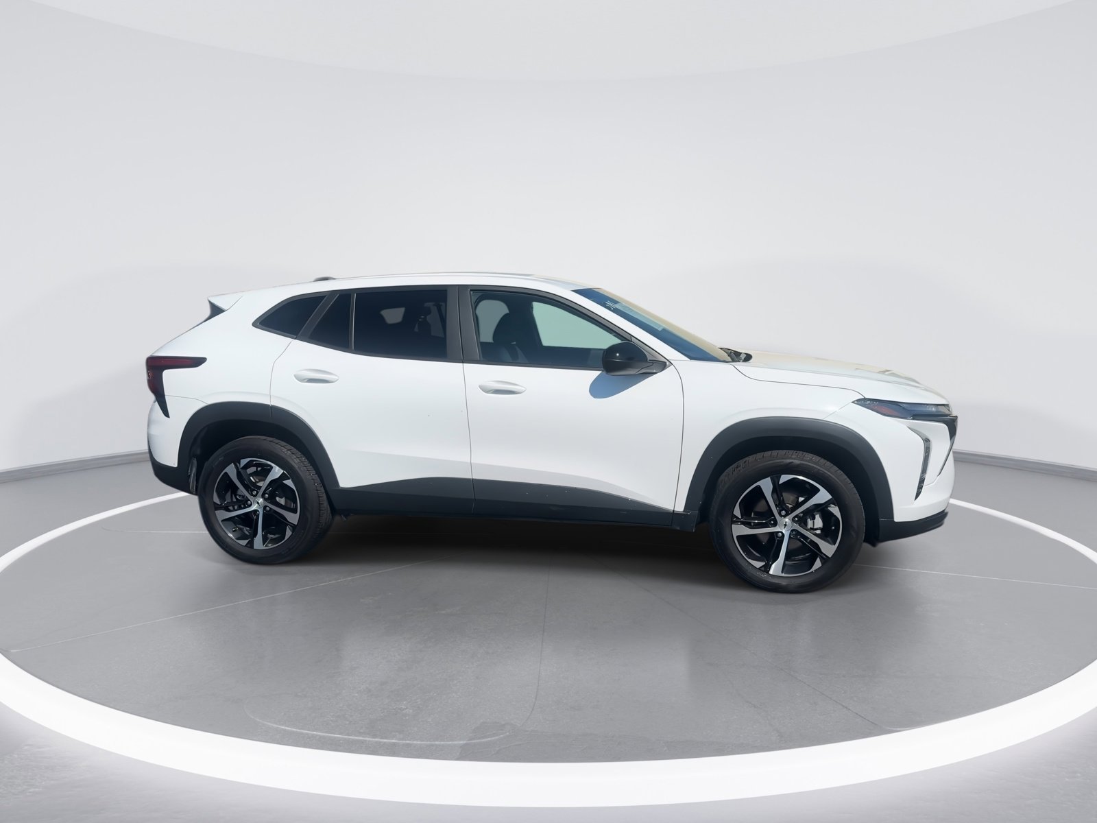 Certified 2025 Chevrolet Trax RS image 10