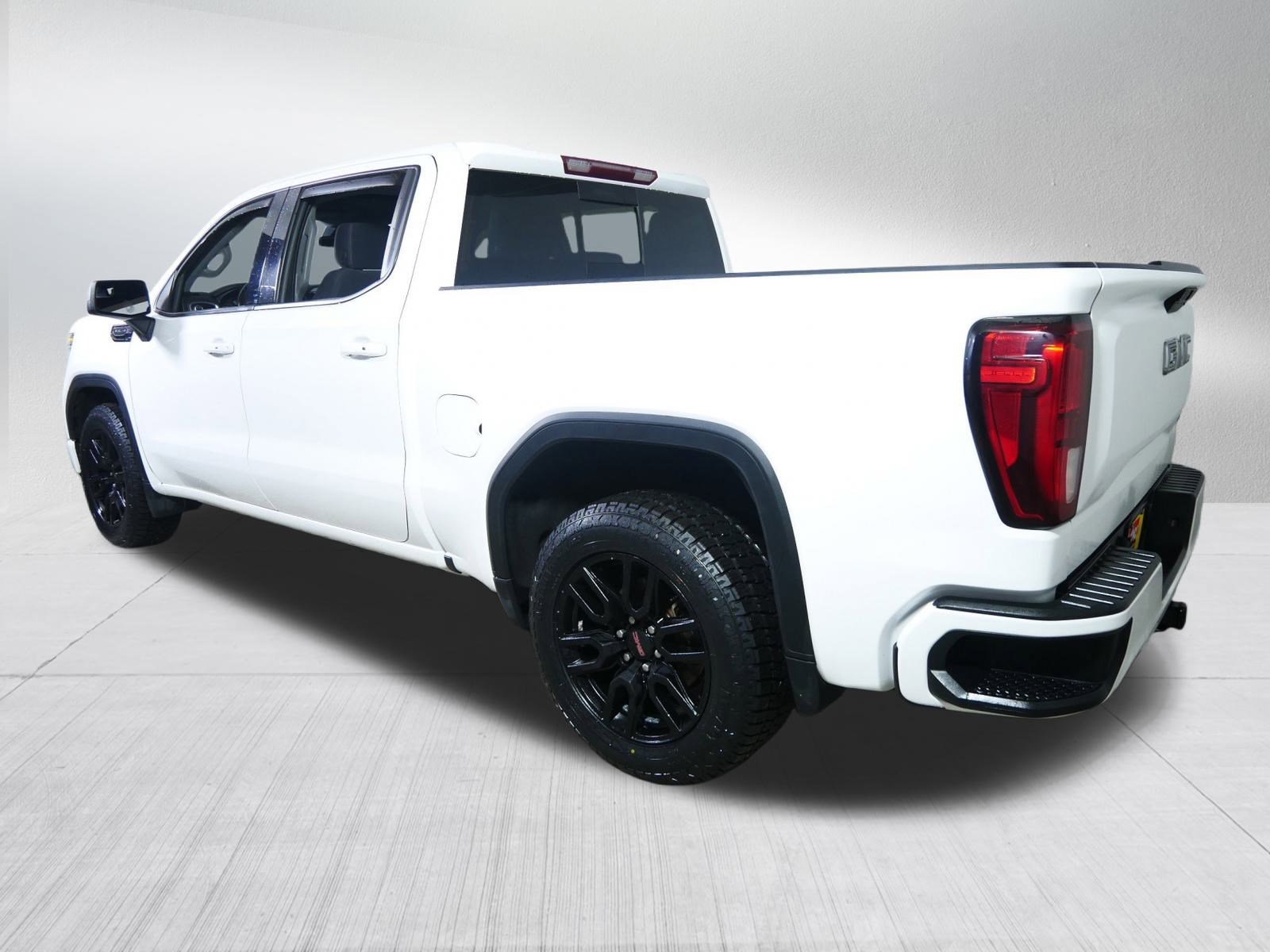 Used 2021 GMC Sierra 1500 Elevation w/ Preferred Package image 5