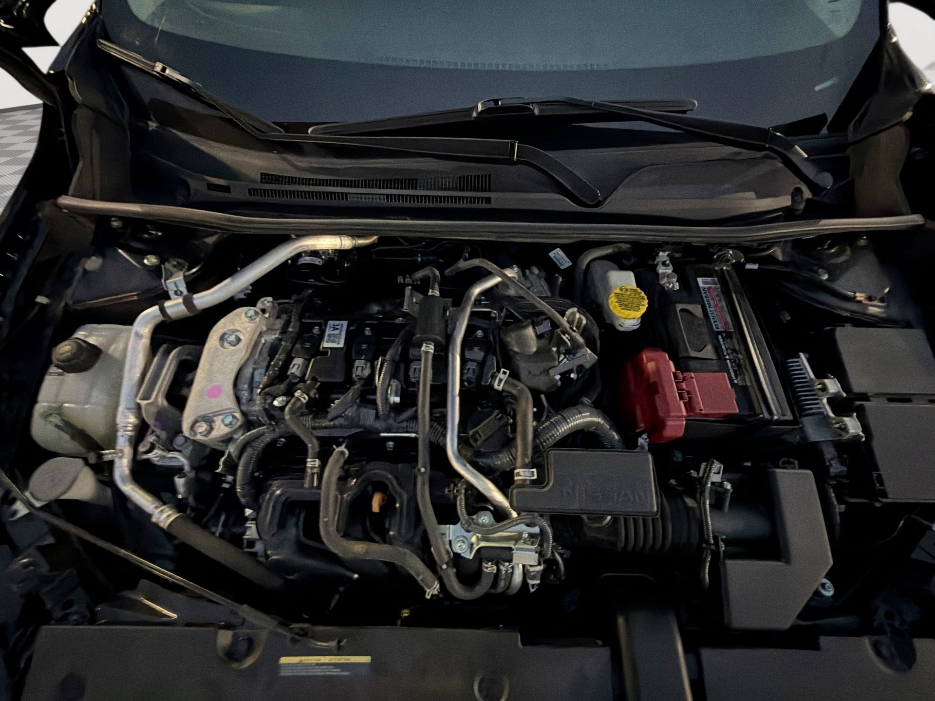 Used 2025 Nissan Sentra SV FWD image 17
