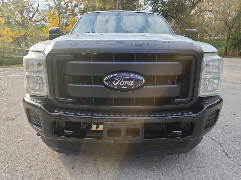Used 2012 Ford F250 XL w/ Skid Plate Pkg AWD/4WD image 2
