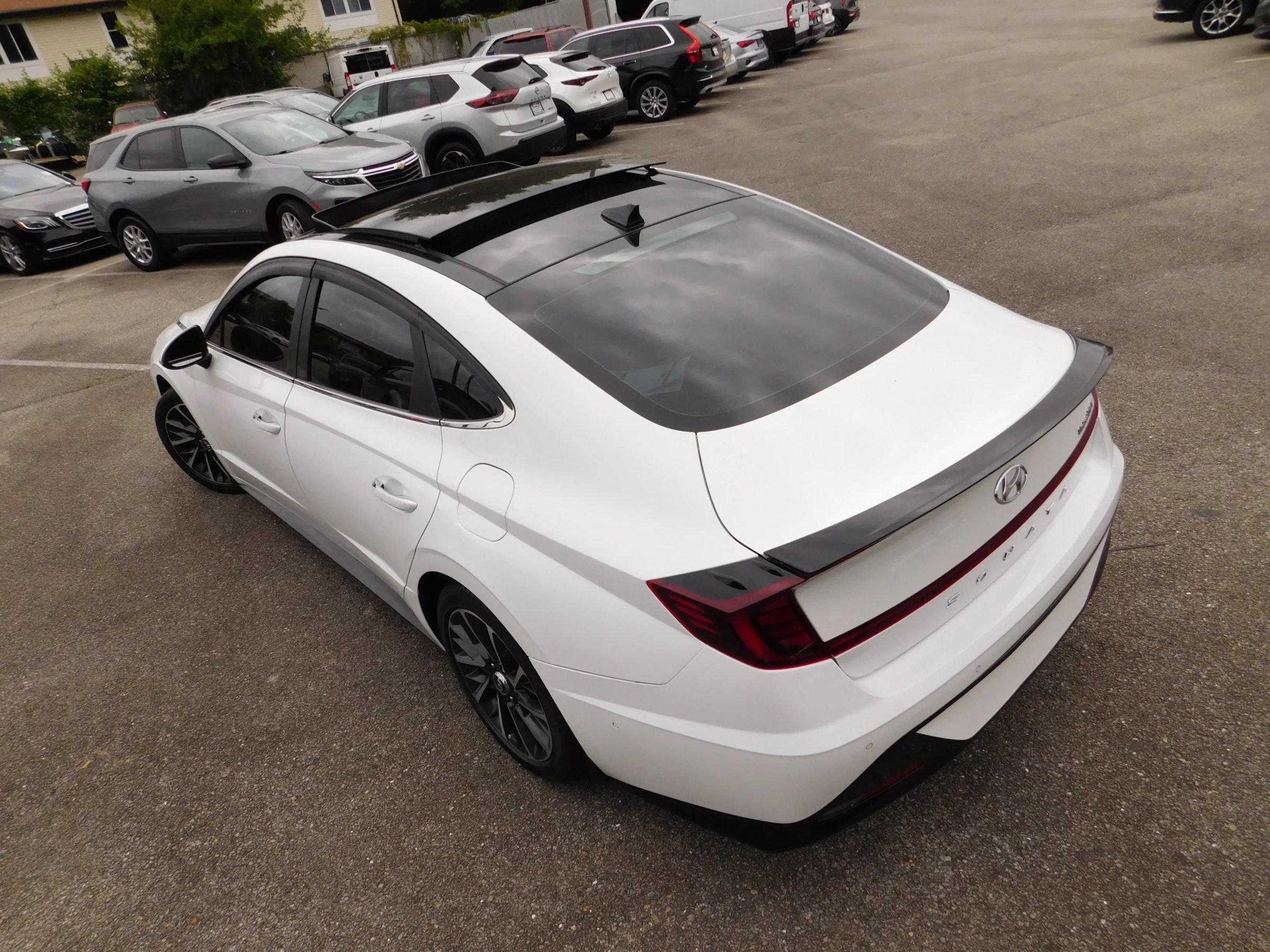 Used 2022 Hyundai Sonata Limited FWD image 6