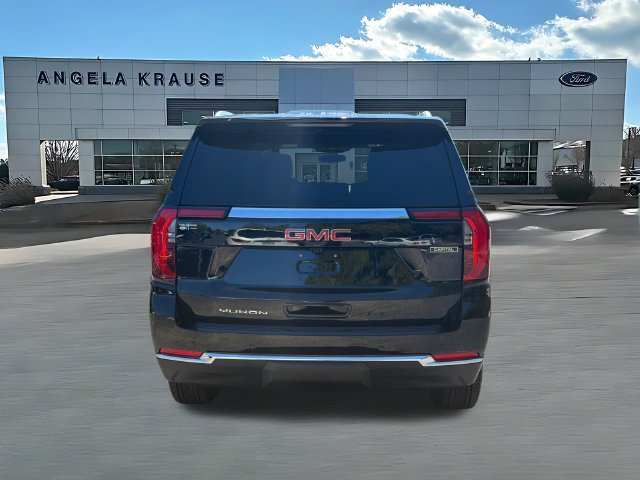 Used 2026 GMC Yukon Elevation RWD image 6