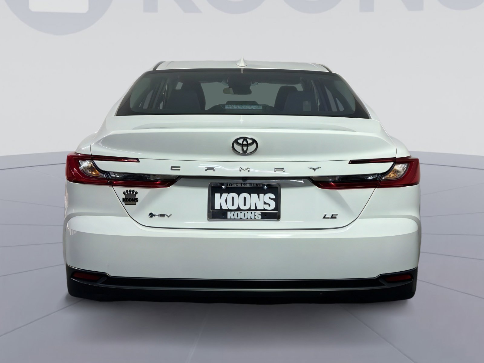Used 2025 Toyota Camry LE image 5