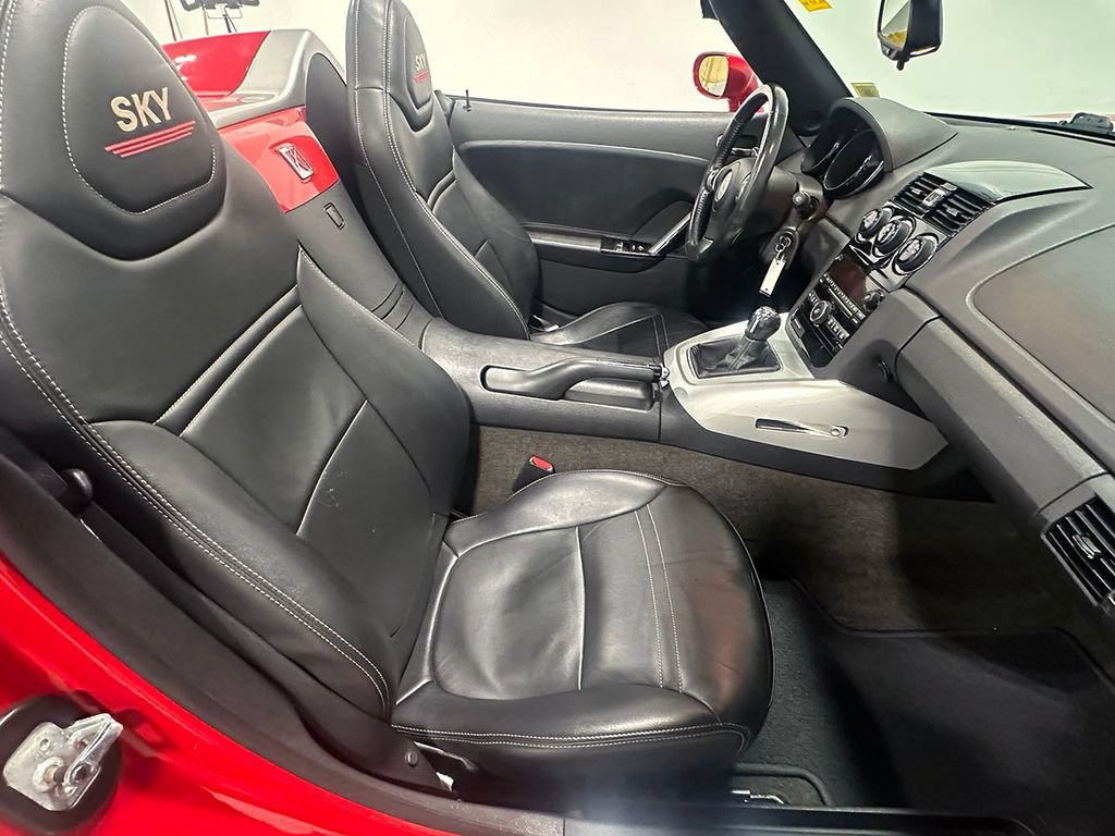 Used 2007 Saturn Sky w/ Premium Trim Pkg RWD image 46