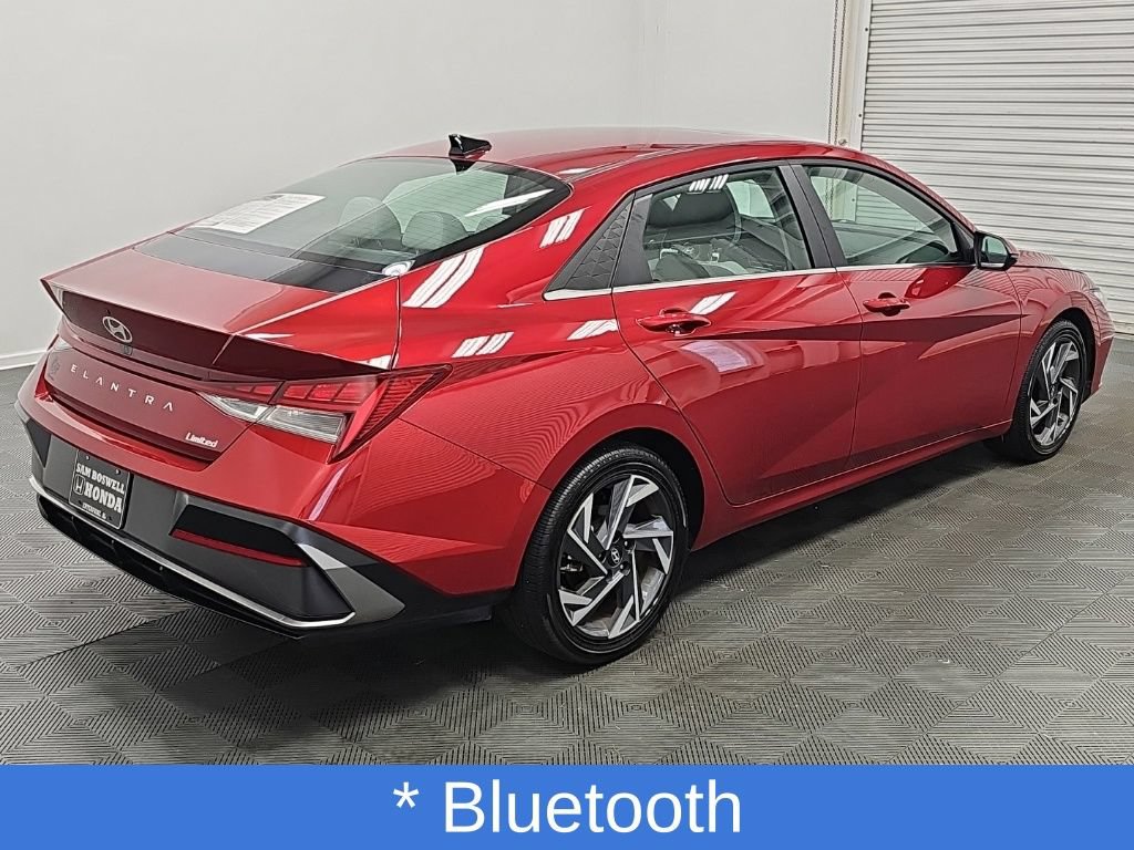 Used 2025 Hyundai Elantra Limited FWD image 9