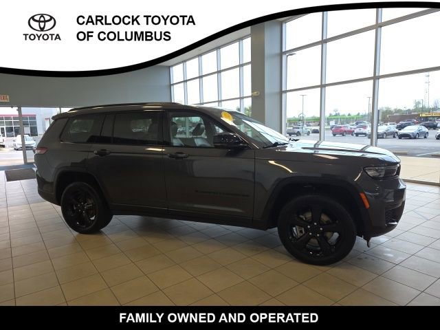 Used 2023 Jeep Grand Cherokee L Laredo AWD/4WD image 5