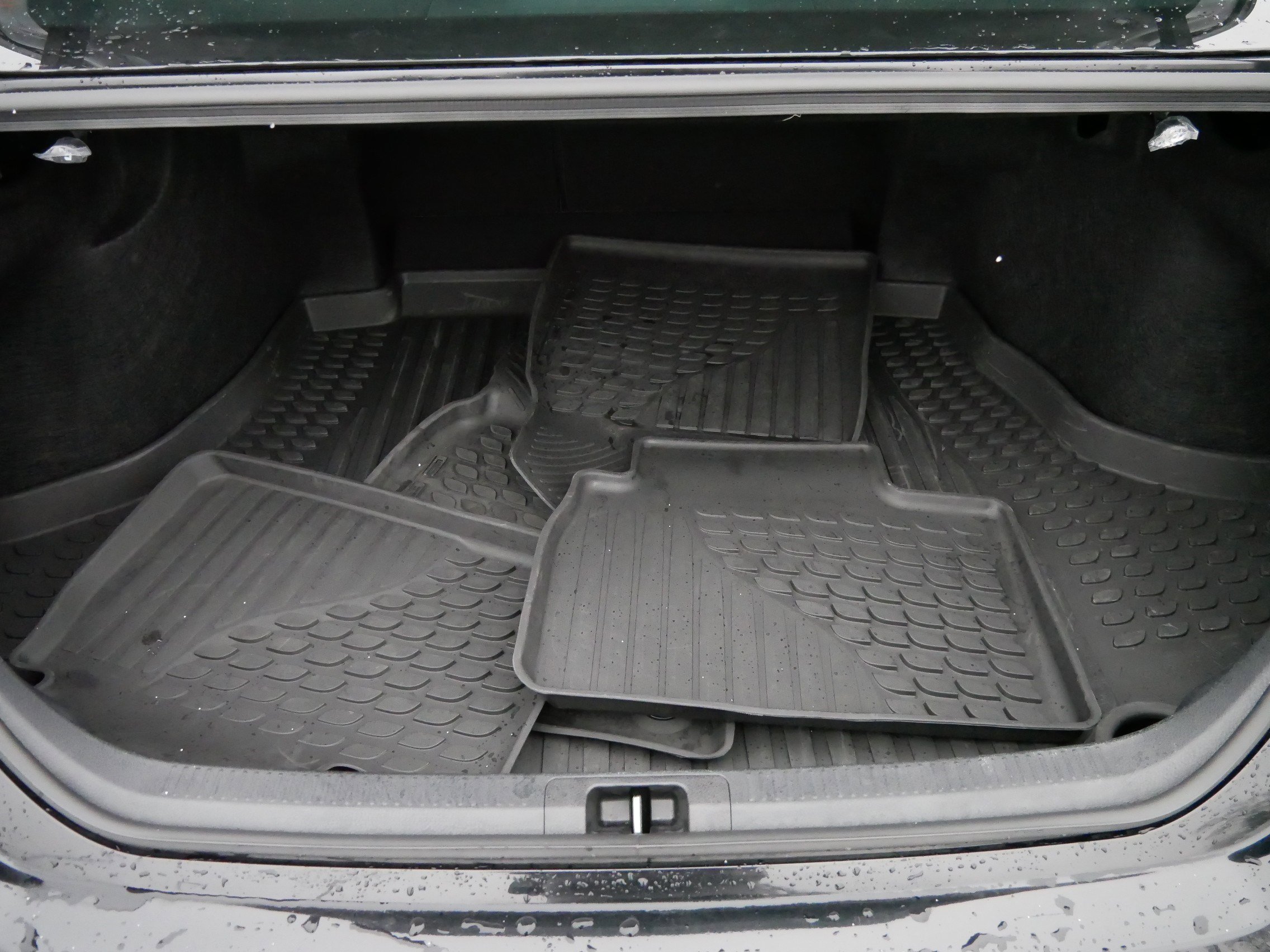 Used 2025 Toyota Camry XLE image 18