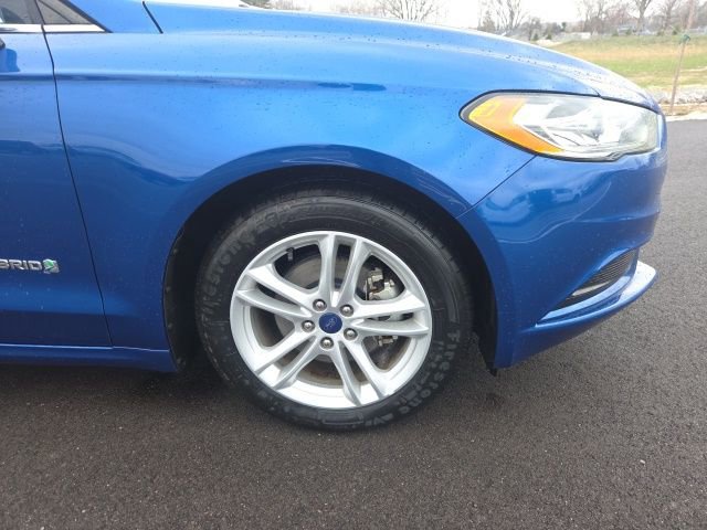 Certified 2018 Ford Fusion S image 4