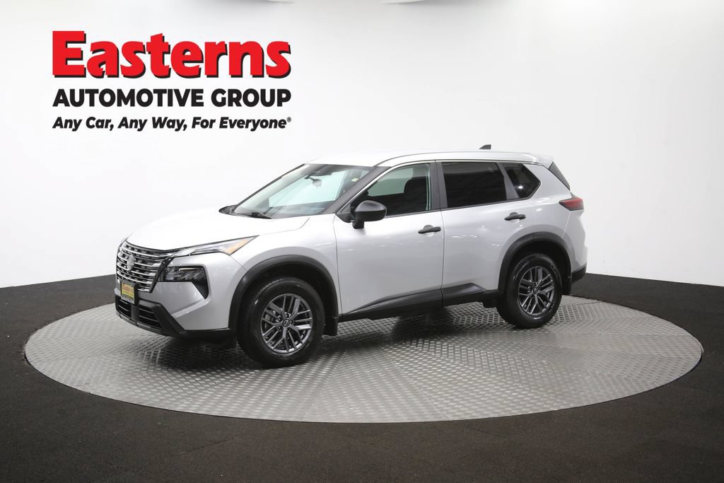 Used 2024 Nissan Rogue S AWD/4WD image 58