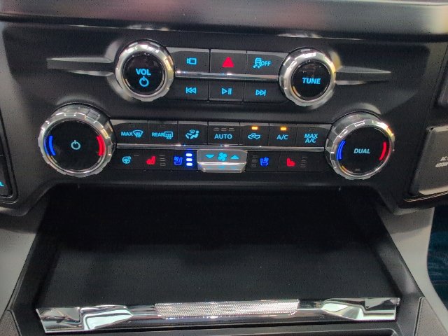 New 2026 Ford F350 Lariat w/ Black Appearance Package AWD/4WD image 26
