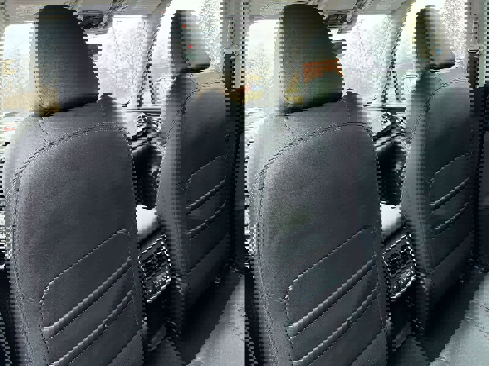 Certified 2023 Subaru Forester Touring AWD/4WD image 19