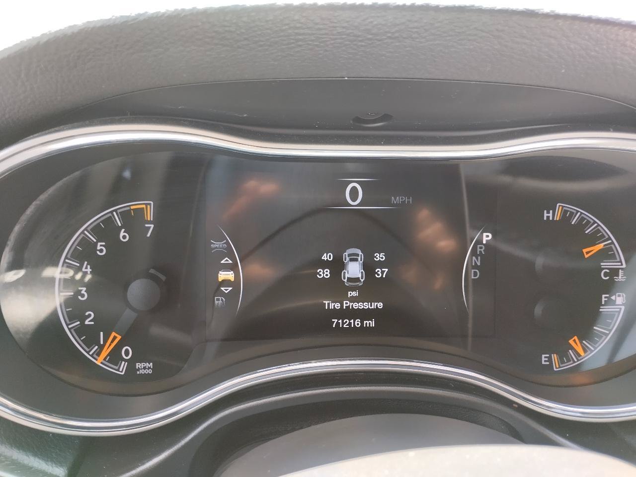 Used 2018 Jeep Grand Cherokee Altitude AWD/4WD image 14