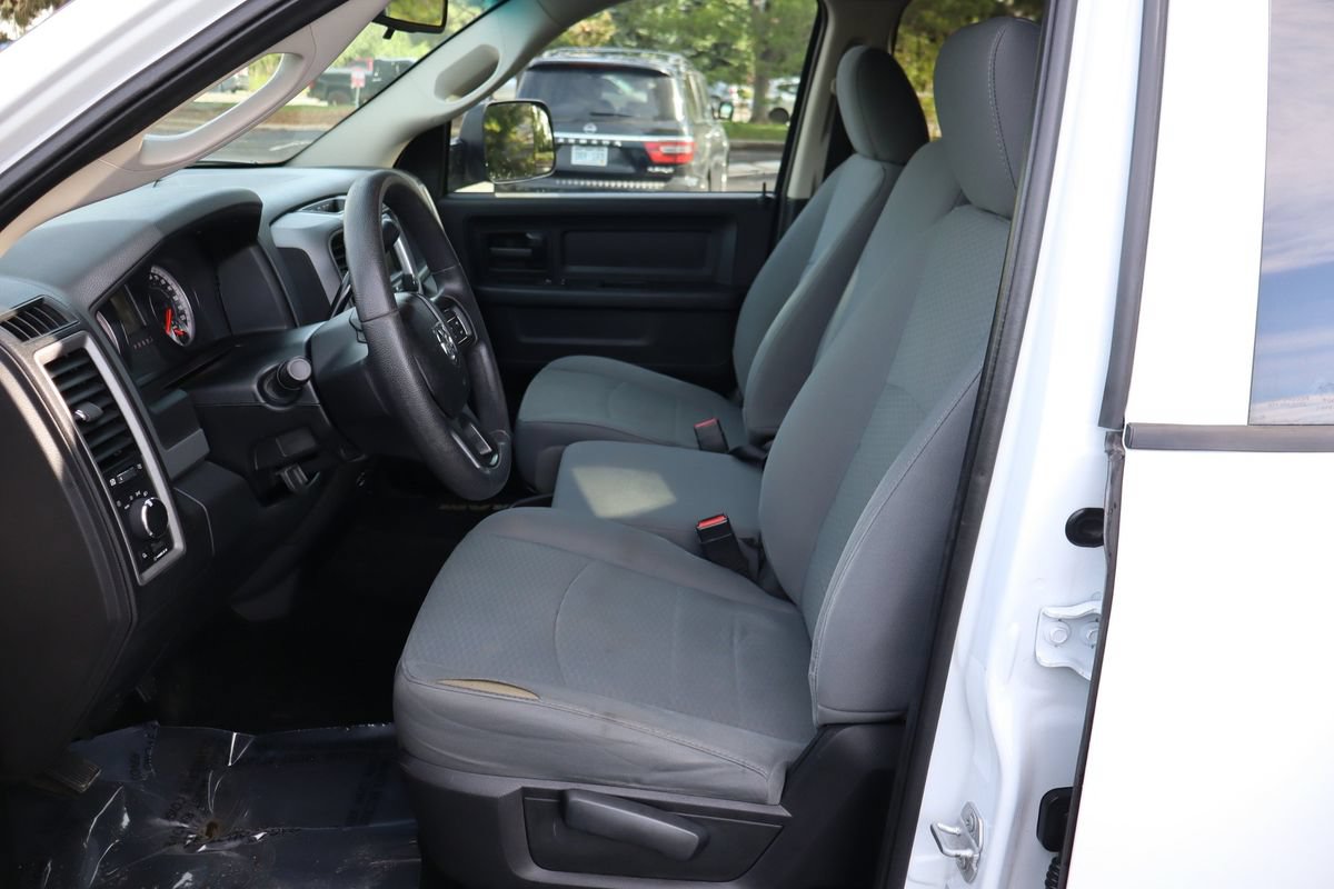 Used 2016 RAM 2500 Tradesman w/ Chrome Appearance Group AWD/4WD image 19