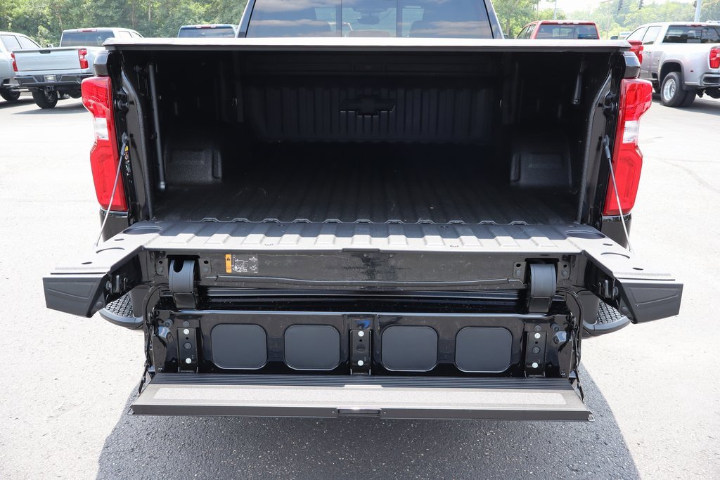 New 2025 Chevrolet Silverado 1500 High Country w/ High Country Premium Package image 30