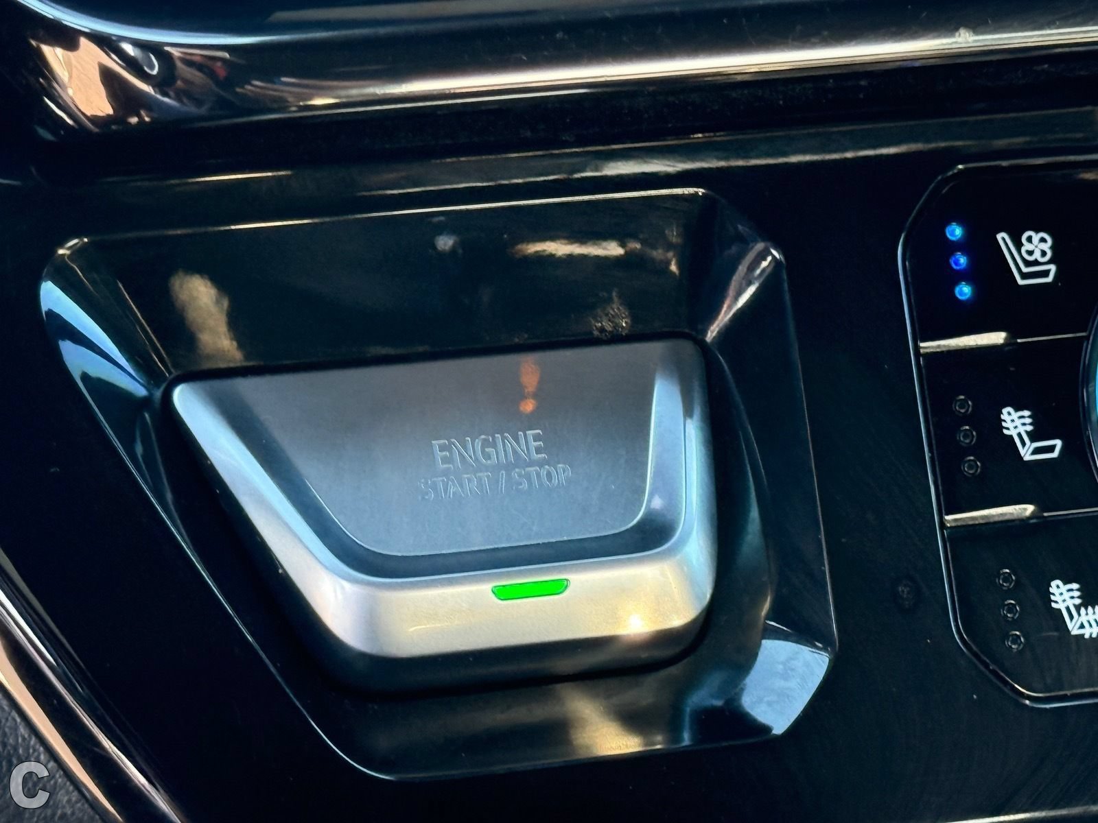Certified 2023 GMC Sierra 1500 AT4 AWD/4WD image 23