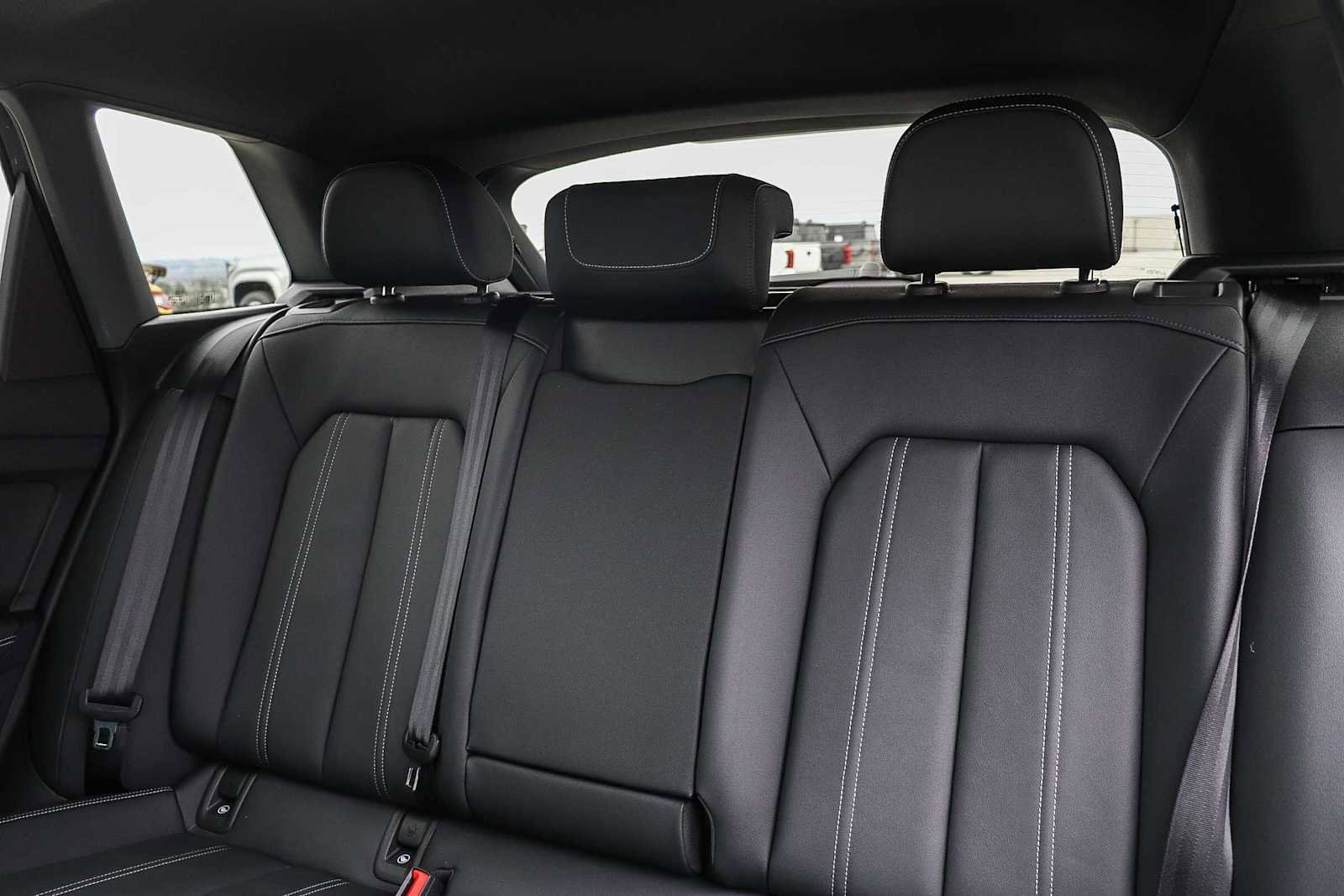 Used 2023 Audi Q4 e-tron Premium Plus w/ Premium Plus RWD image 25
