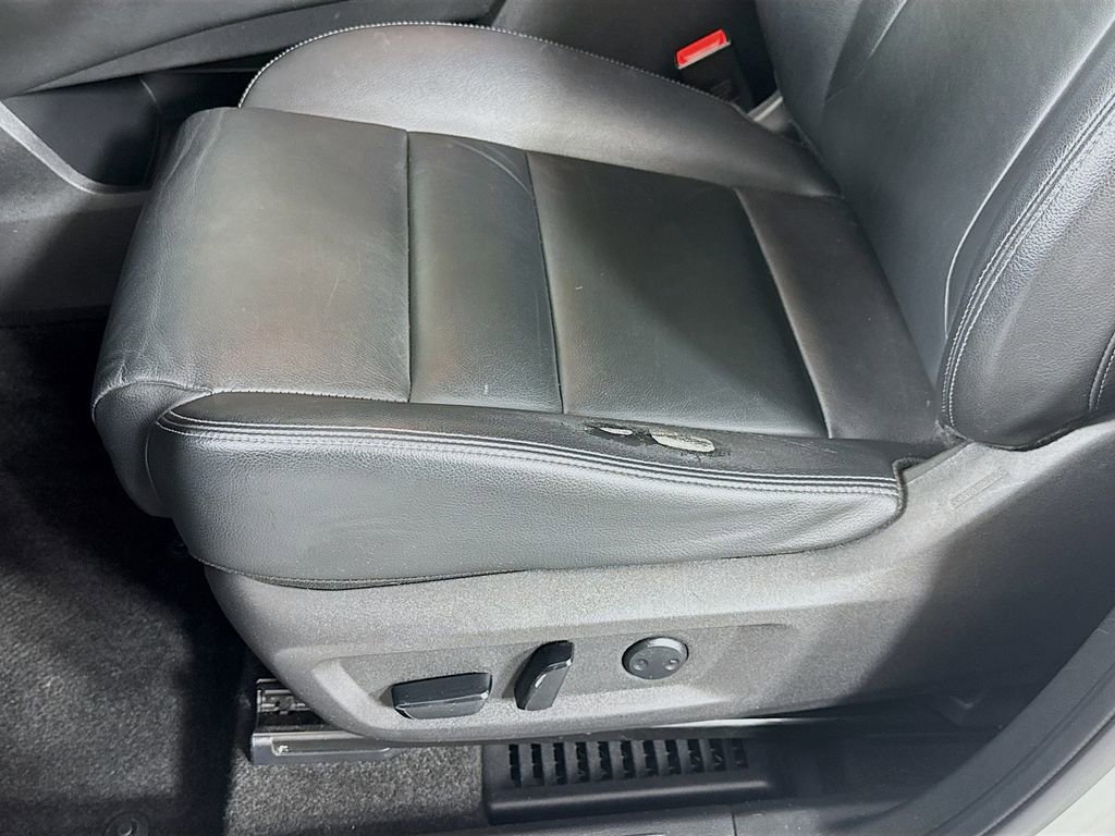 Used 2021 Nissan Rogue SL w/ Premium Package FWD image 24