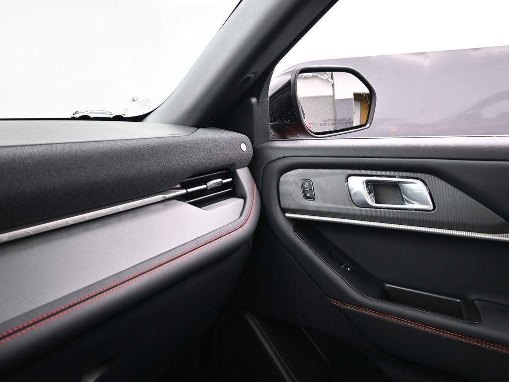 New 2026 Ford Explorer ST-Line w/ ST-Line Street Pack image 21