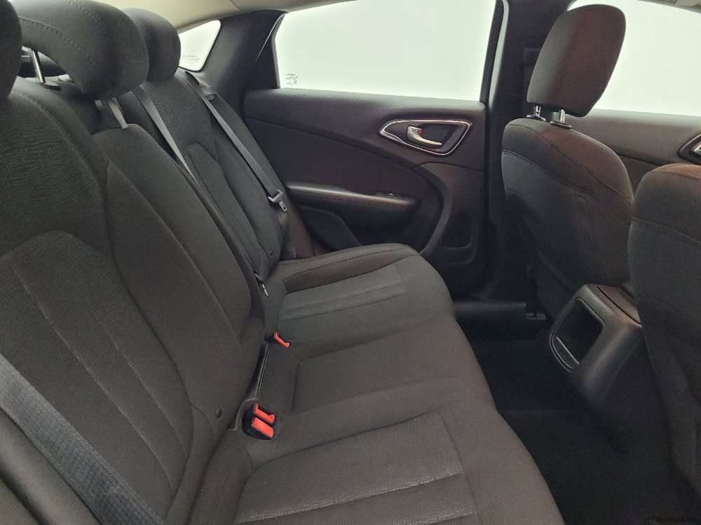 Used 2017 Chrysler 200 LX w/ Touring Convenience Group image 19
