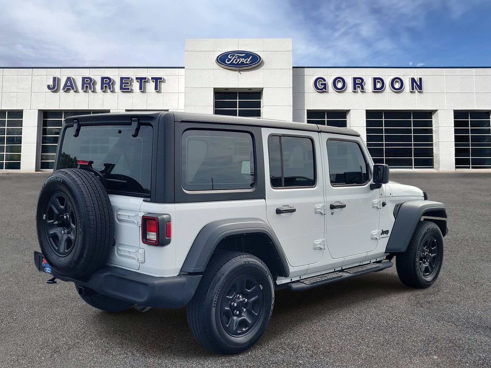Used 2023 Jeep Wrangler Unlimited Sport AWD/4WD image 4