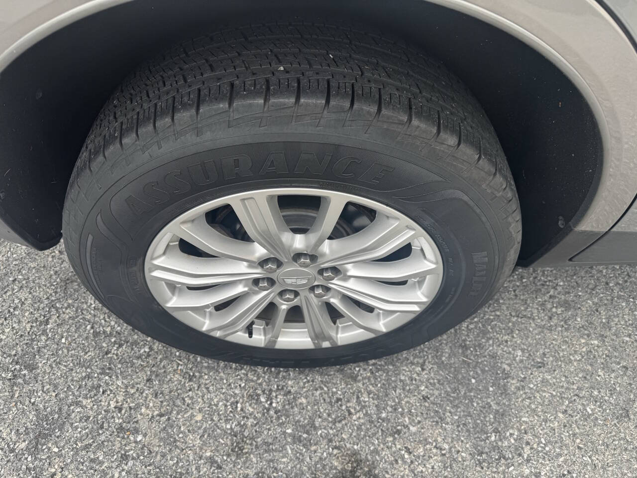 Used 2018 Cadillac XT5 FWD image 35