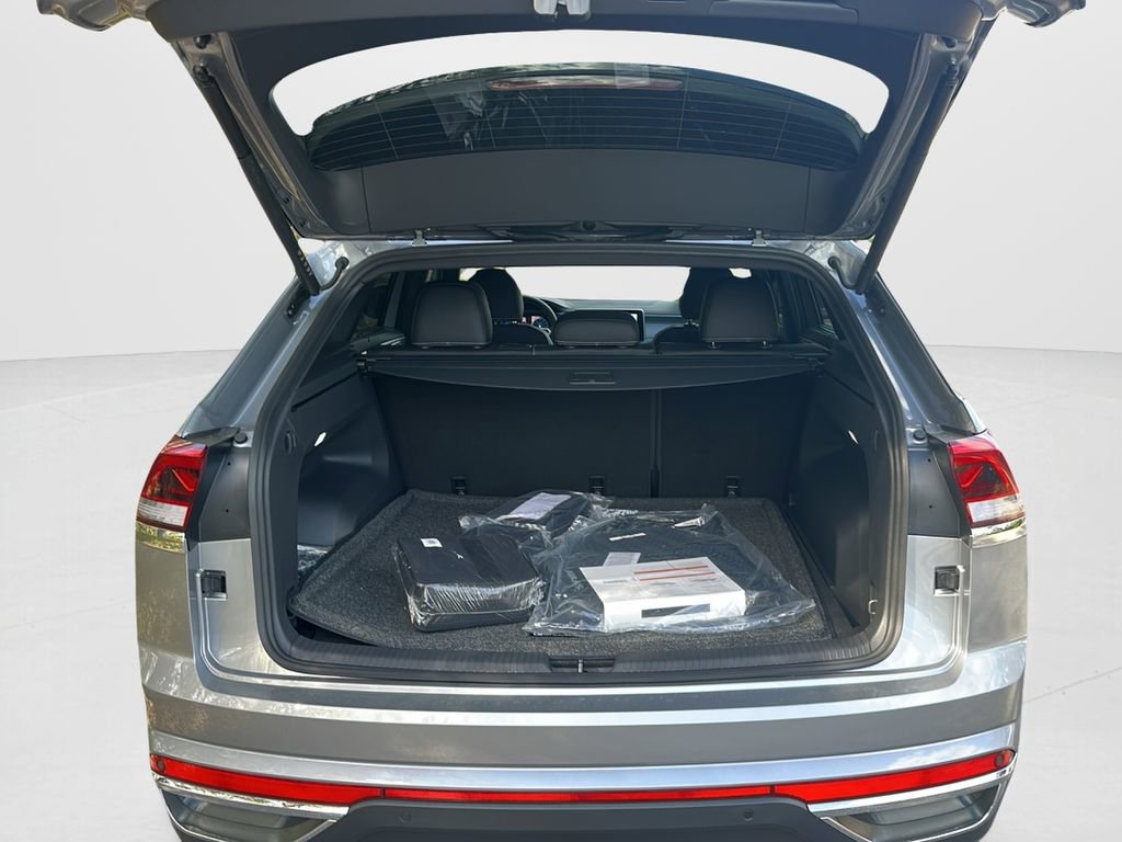 New 2026 Volkswagen Atlas Cross Sport SEL image 12