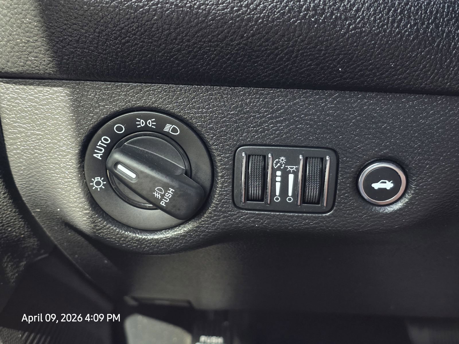 Used 2021 Dodge Challenger SXT w/ Blacktop Package image 26