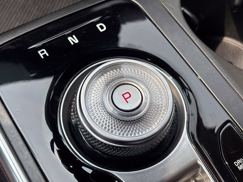 Certified 2025 Kia Carnival EX FWD image 36