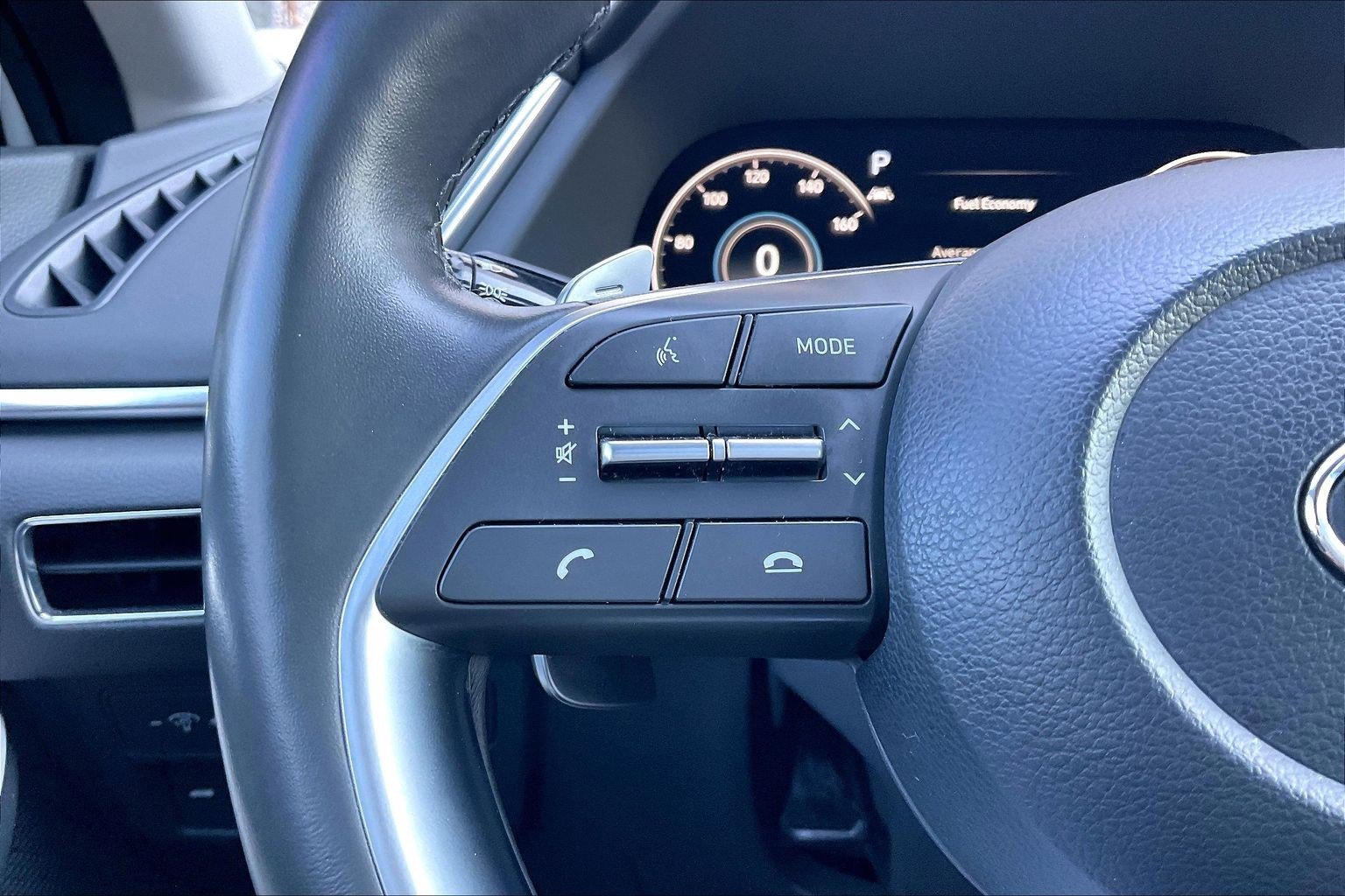 Used 2022 Hyundai Sonata Limited image 10