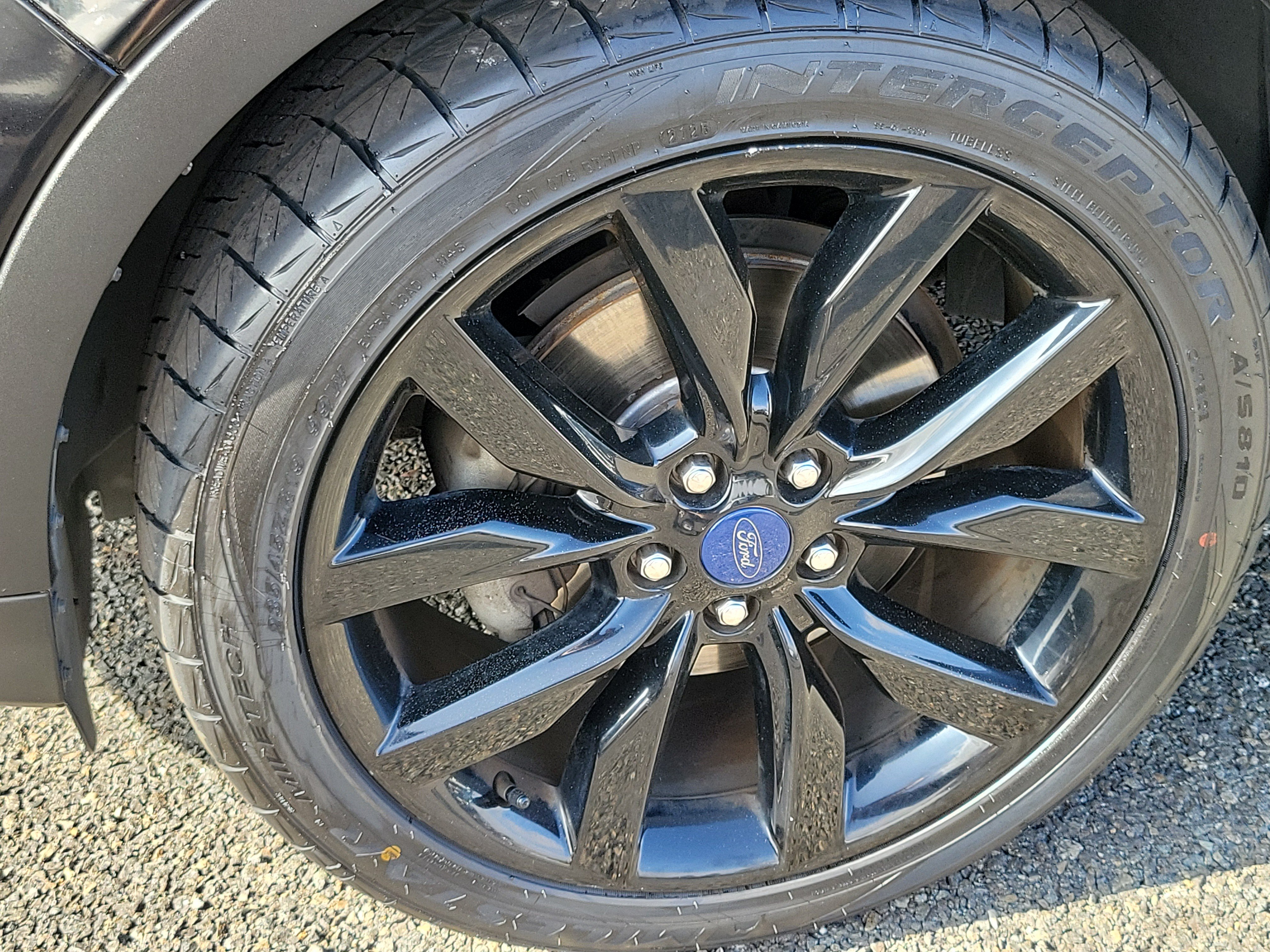 Used 2017 Ford Escape SE w/ SE Sport Appearance Package FWD image 7