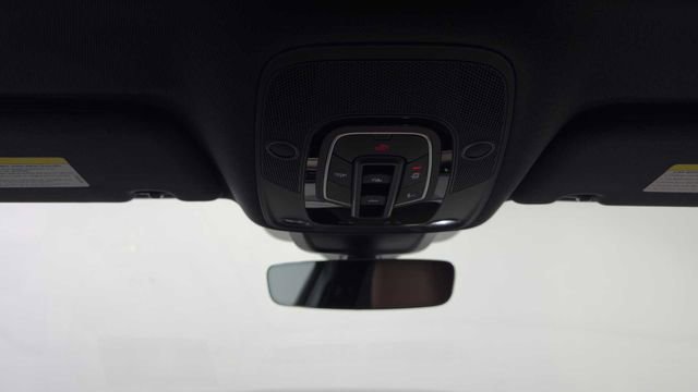 Used 2019 Audi e-tron Prestige w/ Prestige Package AWD/4WD image 20