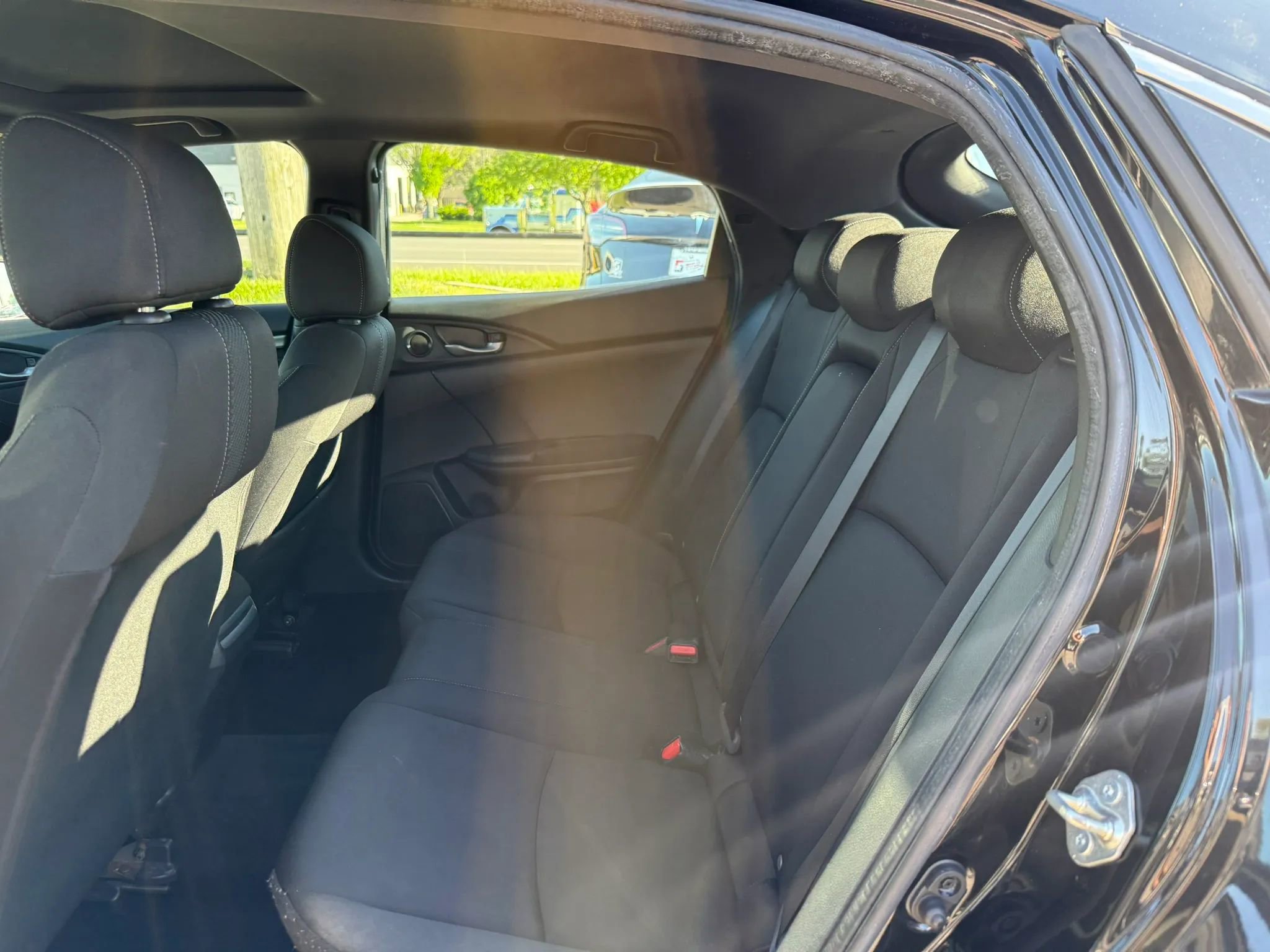 Used 2018 Honda Civic EX image 12