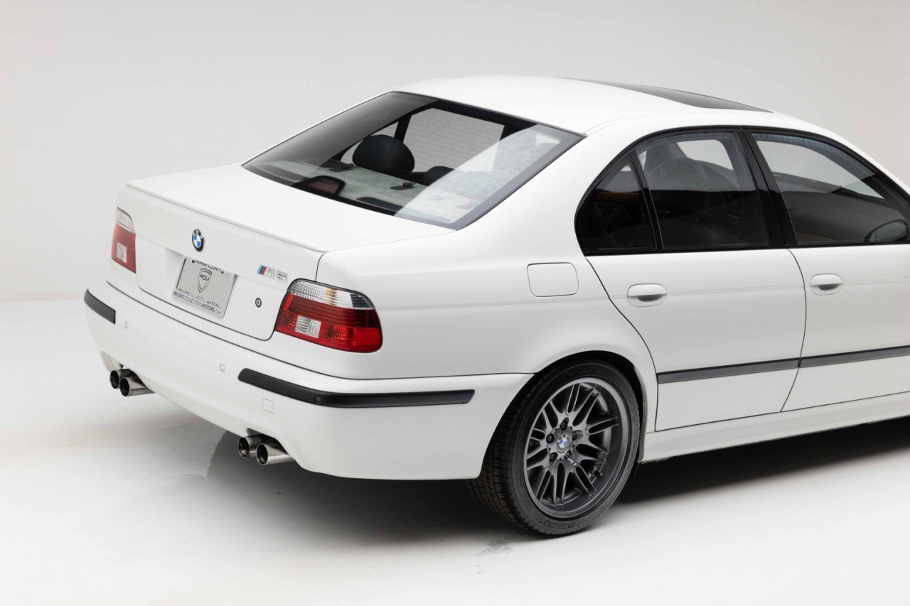Used 2001 BMW M5 RWD image 29