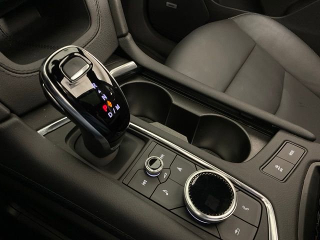 Used 2024 Cadillac XT6 Premium Luxury image 19