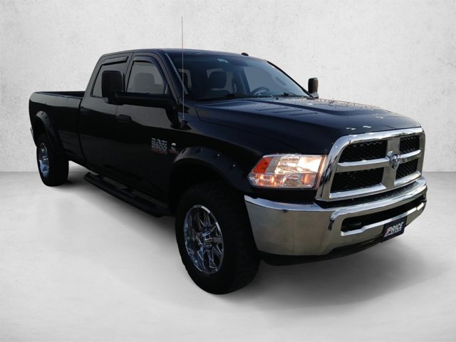 Used 2018 RAM 3500 Tradesman w/ Chrome Appearance Group AWD/4WD image 3