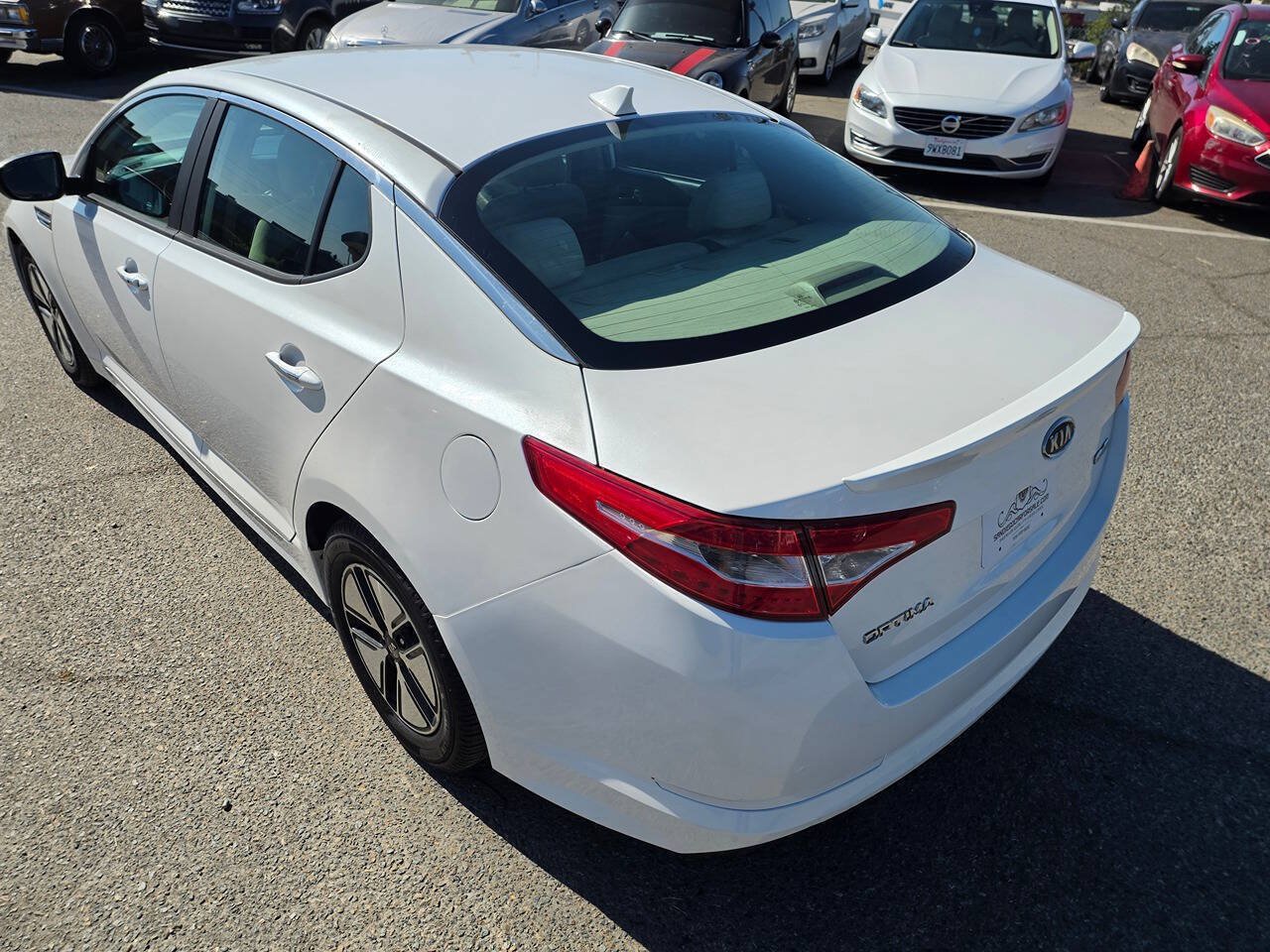 Used 2012 Kia Optima Hybrid FWD image 13