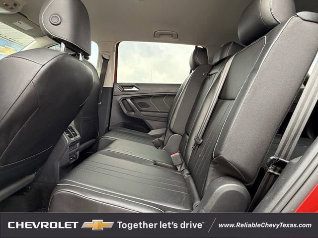 Used 2022 Volkswagen Tiguan SE FWD image 31