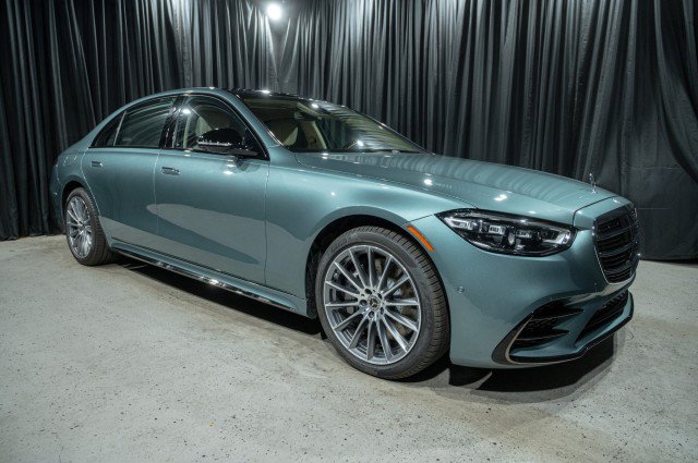 New 2026 Mercedes-Benz S 500 4MATIC image 3